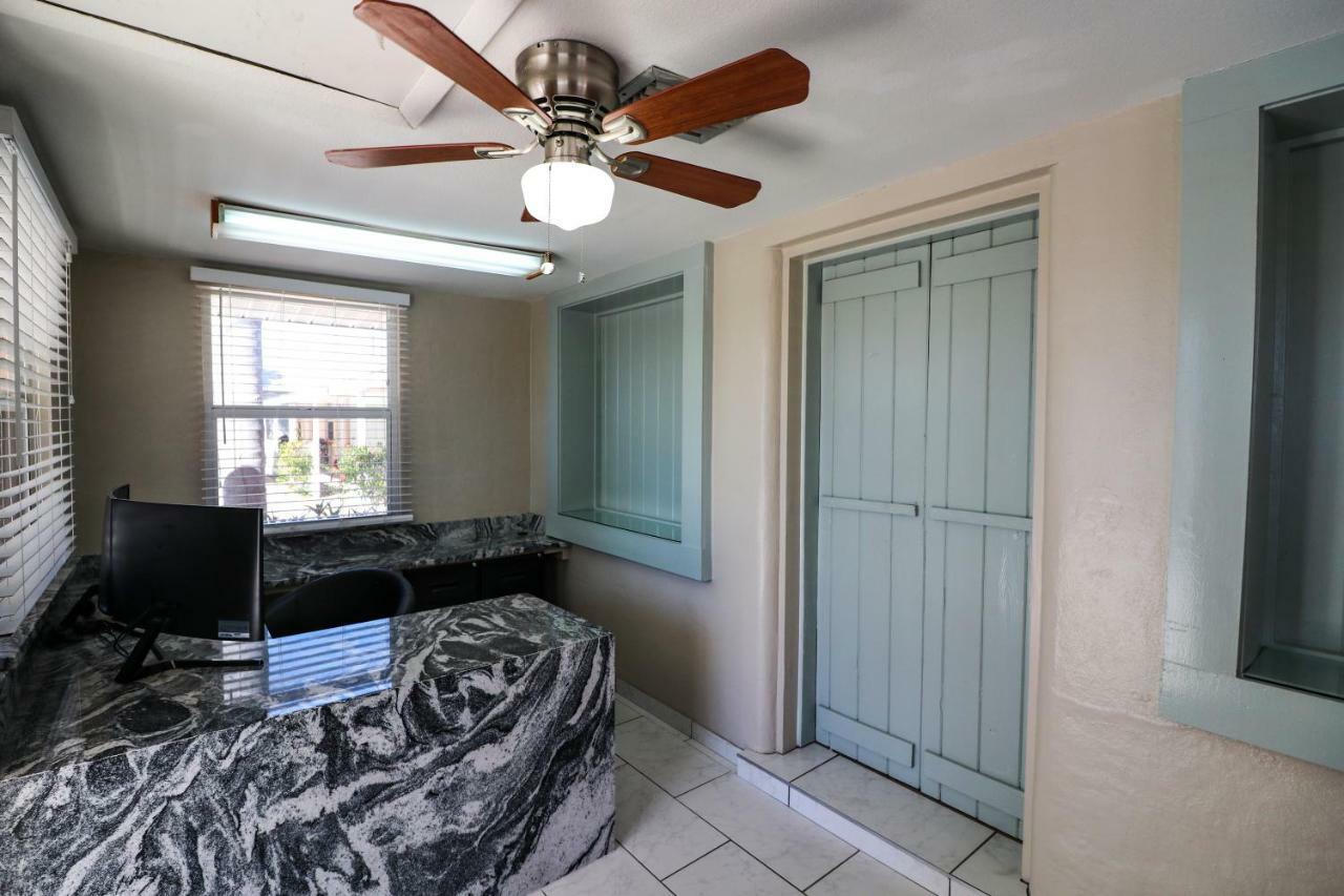 Grove City Motel Englewood Dış mekan fotoğraf
